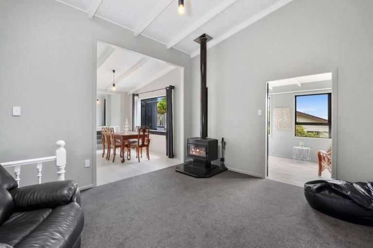 Photo of property in 101 Shepherd Road, Waipahihi, Taupo, 3330