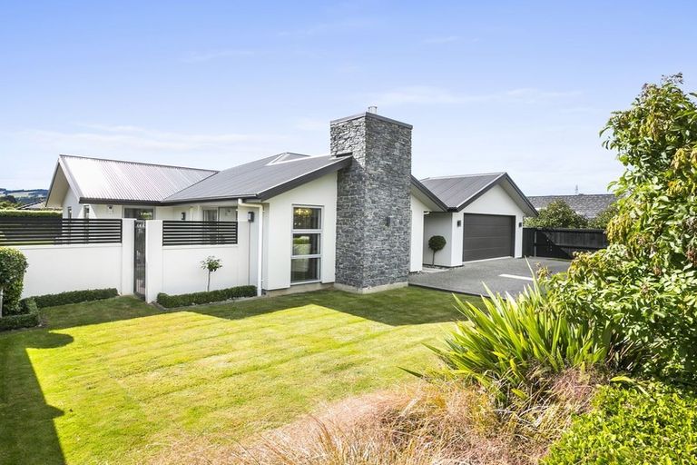 Photo of property in 6 Hagart-alexander Drive, Mosgiel, 9024