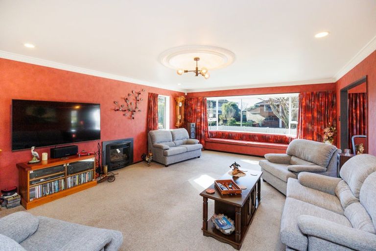 Photo of property in 52 Carter Crescent, Awapuni, Palmerston North, 4412