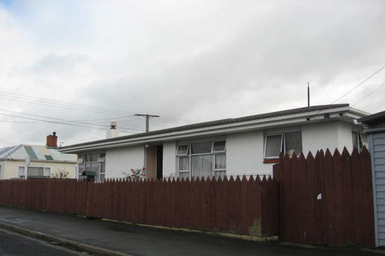 Photo of property in 184 Oxford Street, South Dunedin, Dunedin, 9012