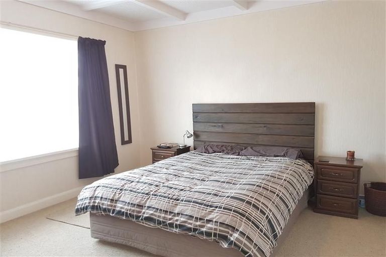 Photo of property in 32 Guy Avenue, Takaro, Palmerston North, 4410