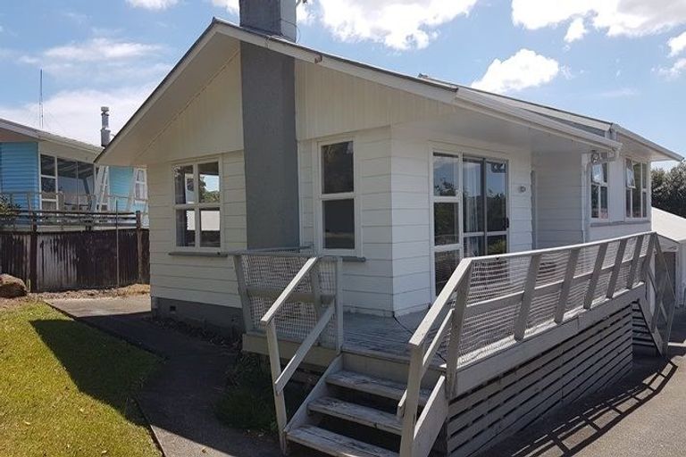 Photo of property in 14 Wessex Street, Tikipunga, Whangarei, 0112