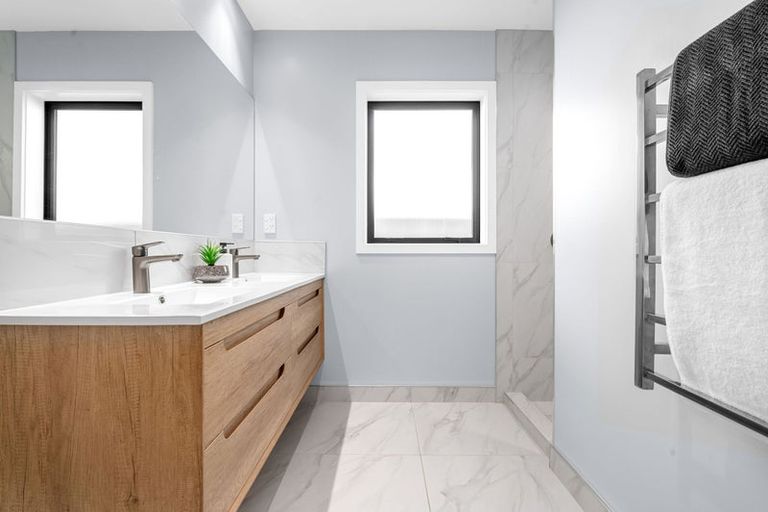 Photo of property in 30a Alison Street, Hamilton Lake, Hamilton, 3204