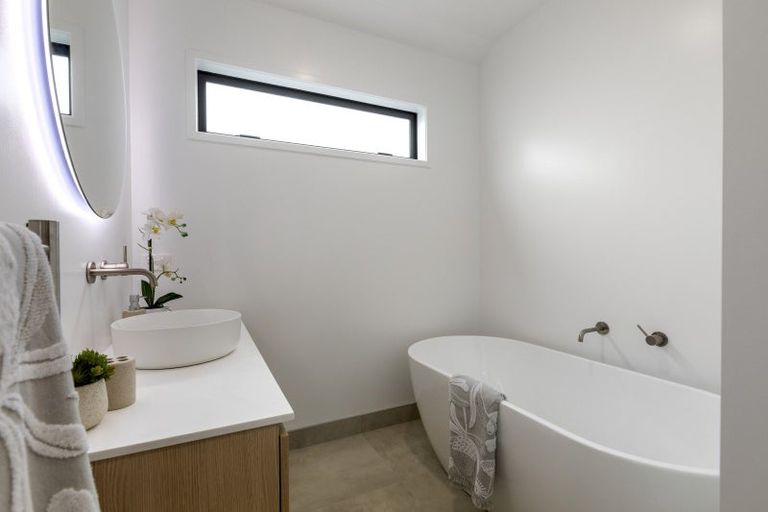 Photo of property in 5 Nola Avenue, Glenbrook, 2681