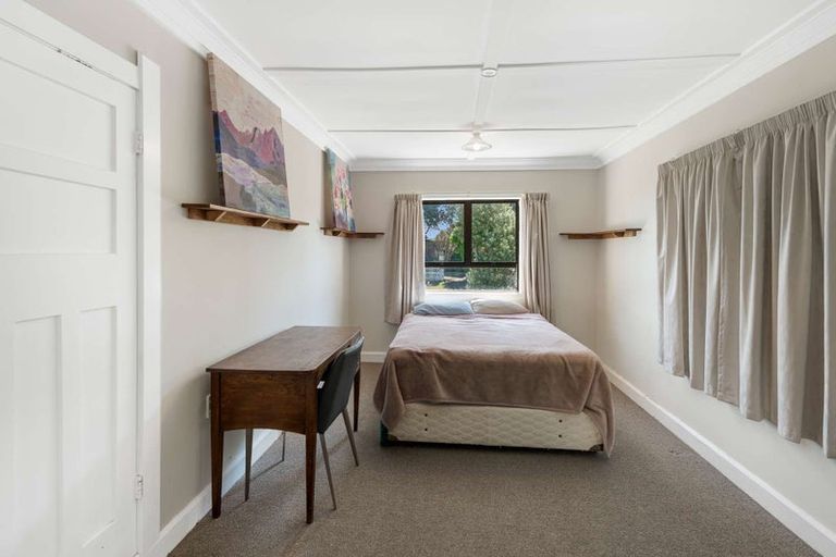 Photo of property in 32 Manuka Street, Castlecliff, Whanganui, 4501