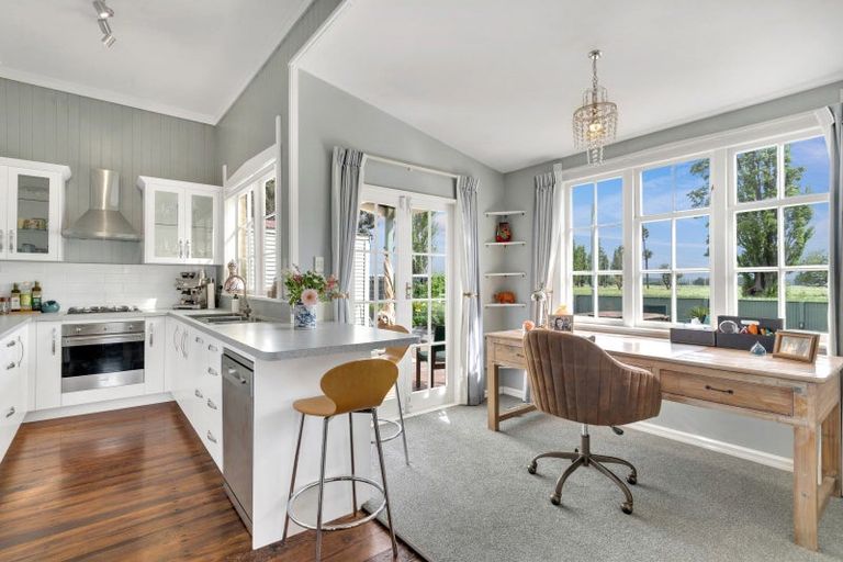 Photo of property in 430 Greytown Bidwills Cutting Road, Morison Bush, Greytown, 5794