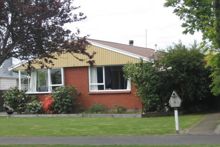 Photo of property in 6 Cardome Street, Bishopdale, Christchurch, 8053
