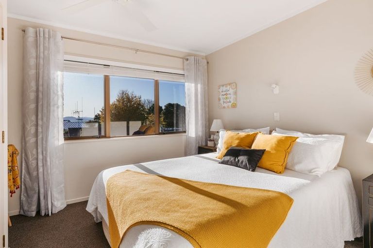 Photo of property in 9 Walnut Grove, Omokoroa, 3114