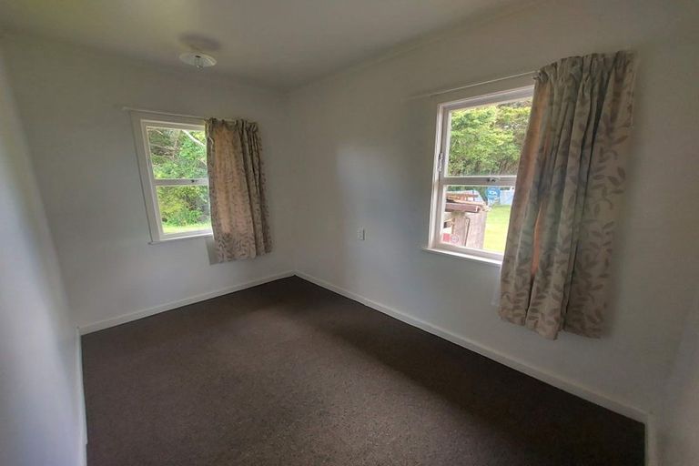 Photo of property in 35 Ngunguru Road, Glenbervie, Whangarei, 0173