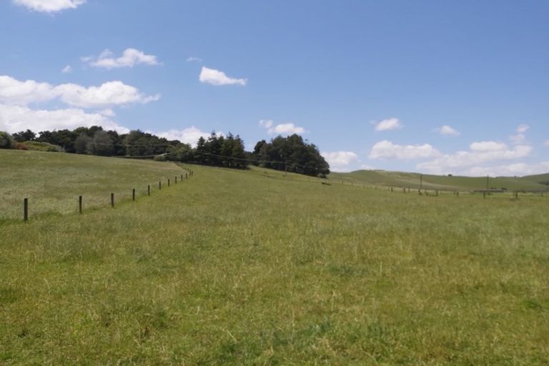 Photo of property in 76 Markham Road, Ararimu, Drury, 2579