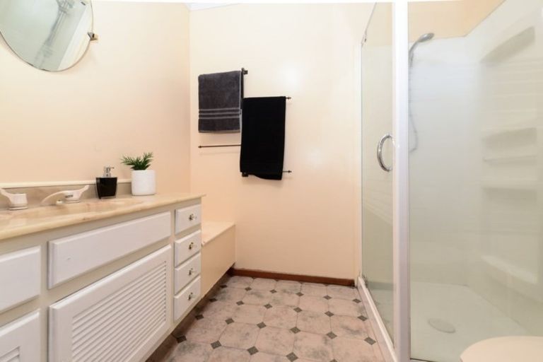 Photo of property in 13 Seifert Street, Forest Lake, Hamilton, 3200