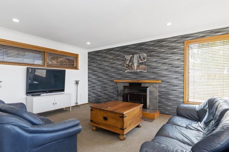 Photo of property in 70a Sutherland Road, Brookfield, Tauranga, 3110