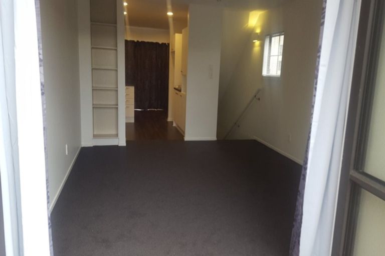 Photo of property in 4/346 Oceanbeach Road, Mount Maunganui, 3116
