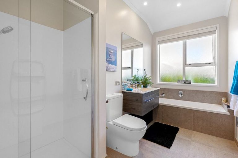 Photo of property in 30 Ara Kakara Avenue, Huapai, Kumeu, 0810