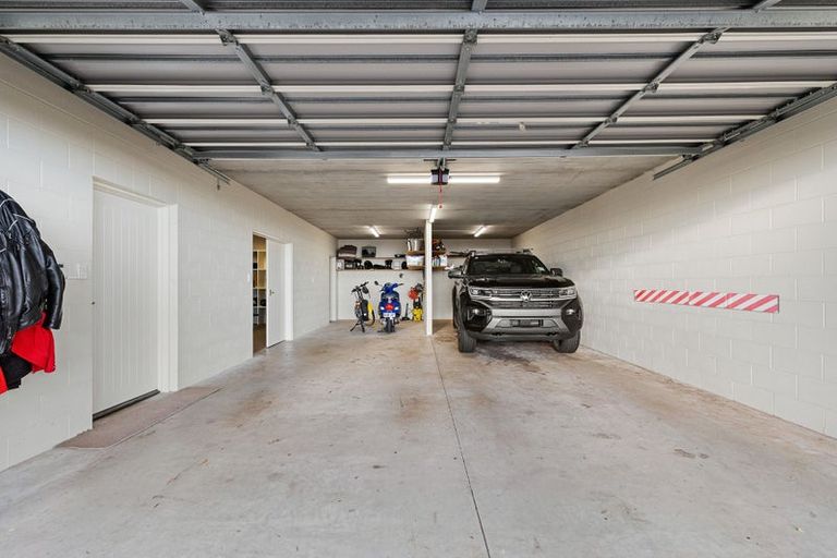 Photo of property in 9 Westview Place, Huntsbury, Christchurch, 8022