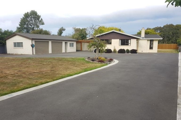 Photo of property in 1409 Main North Road, Waikuku, Rangiora, 7473
