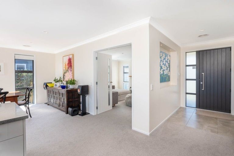 Photo of property in 5 Facilita Avenue, Wharewaka, Taupo, 3330