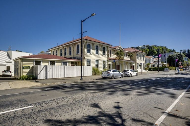 Photo of property in 59 Marine Parade, Napier South, Napier, 4110
