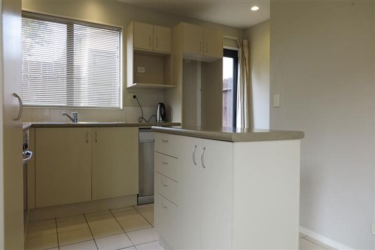 Photo of property in 68 Tiger Drive, Golflands, Auckland, 2013