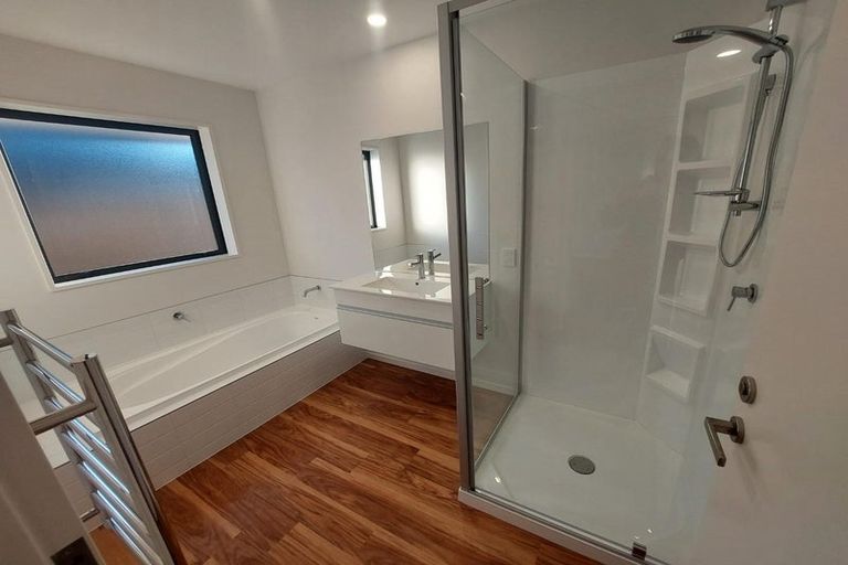 Photo of property in 70 Lenborough Drive, Rolleston, 7614