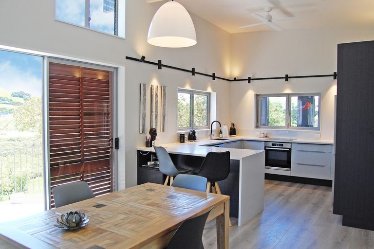 Photo of property in 119 Manu Drive, Kaiwaka, 0573