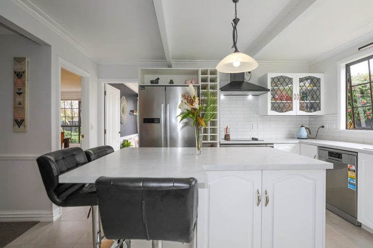 Photo of property in 46 Arrowsmith Avenue, Waipahihi, Taupo, 3330