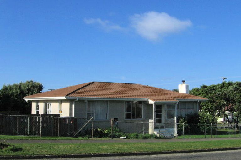 Photo of property in 2 Matatiro Street, Titahi Bay, Porirua, 5022