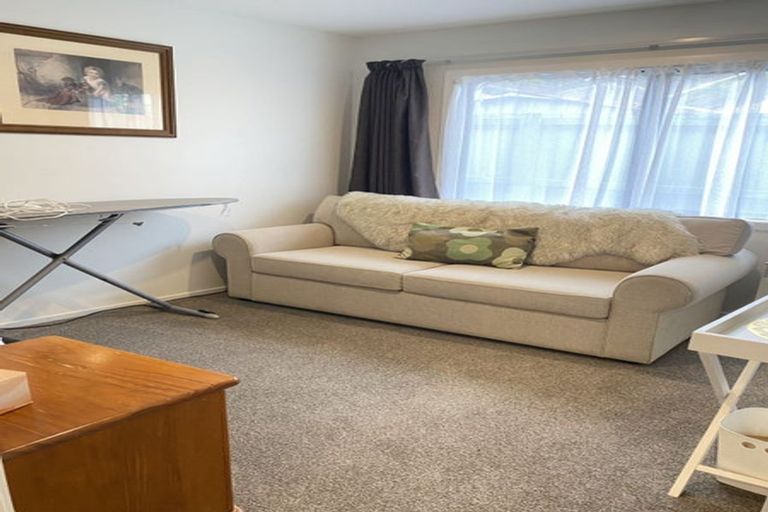 Photo of property in 6 Danden Way, Pukekohe, 2120