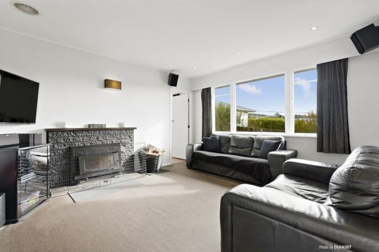 Photo of property in 7 Beazley Avenue, Paparangi, Wellington, 6037