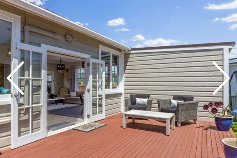 Photo of property in 21 Richard Street, Titahi Bay, Porirua, 5022