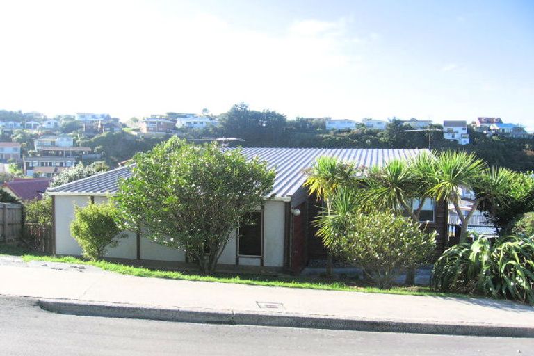 Photo of property in 28 Old Coach Road, Johnsonville, Wellington, 6037