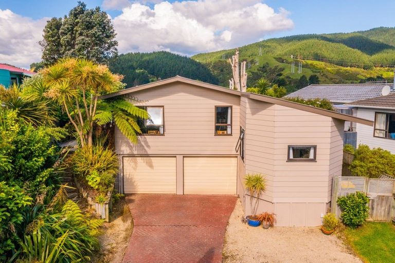 Photo of property in 94 Riwai Street, Paraparaumu, 5032