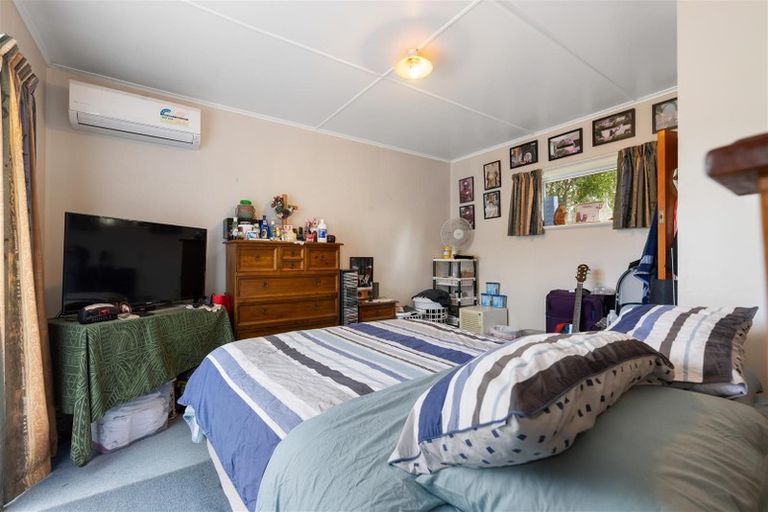 Photo of property in 15 Glenfield Road, Owhata, Rotorua, 3010