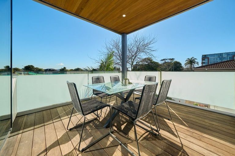 Photo of property in 48a Killarney Street, Takapuna, Auckland, 0622