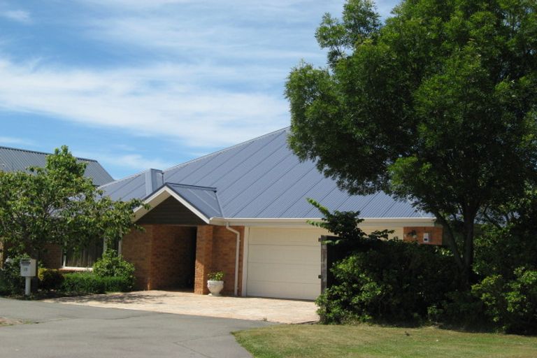 Photo of property in 15 Wardour Mews, Avonhead, Christchurch, 8042