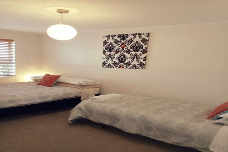 Photo of property in 204 Marine Parade, Mount Maunganui, 3116
