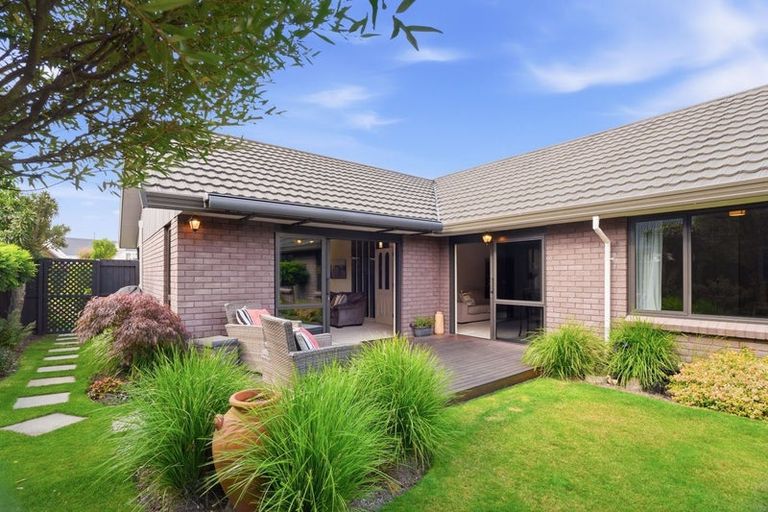 Photo of property in 55 Townshend Crescent, Halswell, Christchurch, 8025