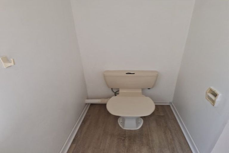 Photo of property in 7 Sullivan Avenue, Mangere Bridge, Auckland, 2022