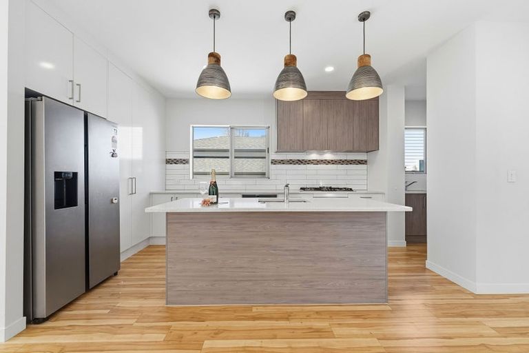 Photo of property in 2/65 Francis Street, Hauraki, Auckland, 0622