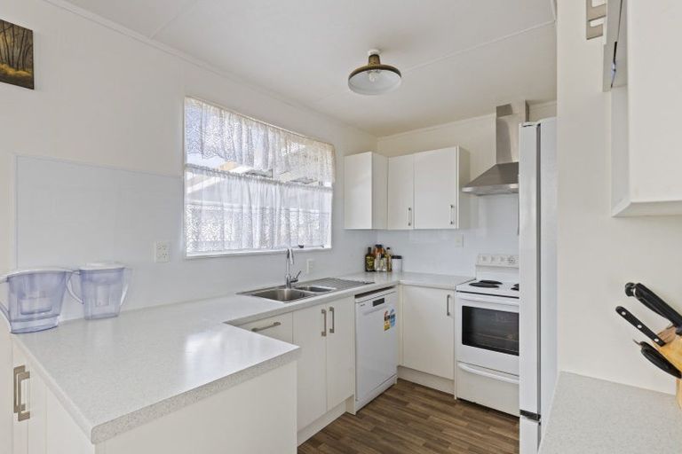 Photo of property in 53 Sunnyvale Street, Bell Block, New Plymouth, 4312