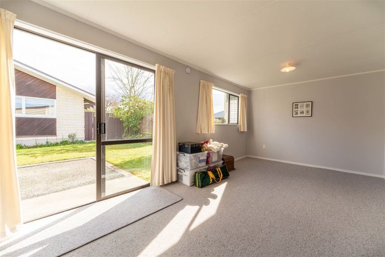 Photo of property in 100 Cox Street, Geraldine, 7930