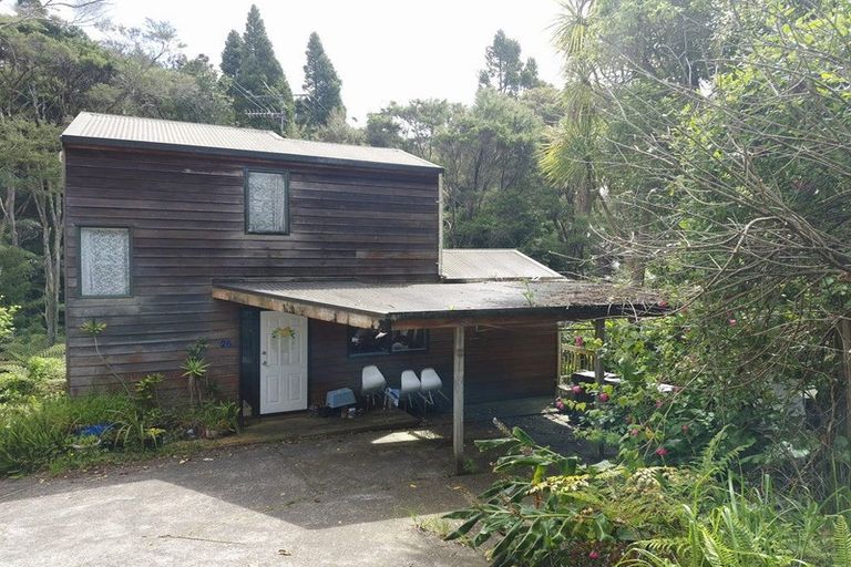 Photo of property in 2/26 Anne Mclean Drive, Bayview, Auckland, 0629