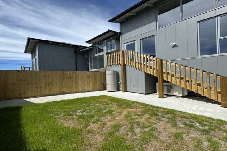 Photo of property in 5/246 Marine Parade, New Brighton, Christchurch, 8061