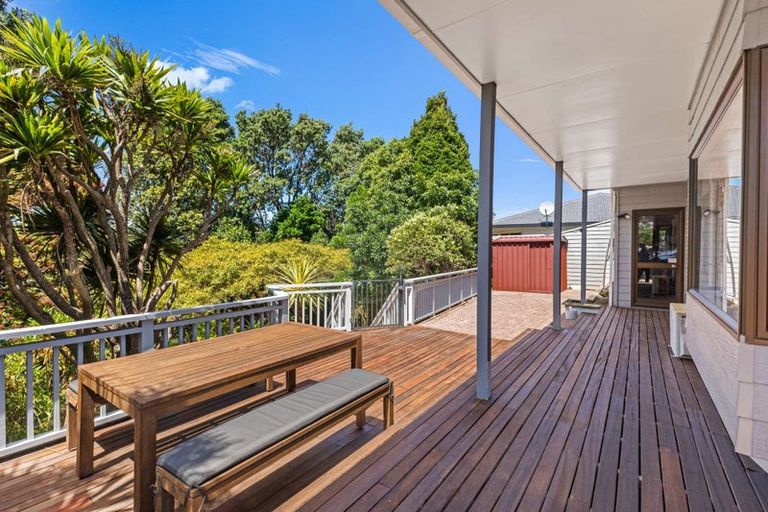 Photo of property in 58 Karina Road, Merrilands, New Plymouth, 4312