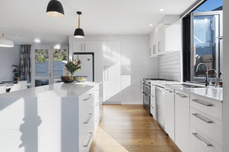 Photo of property in 149 Highgate, Roslyn, Dunedin, 9010