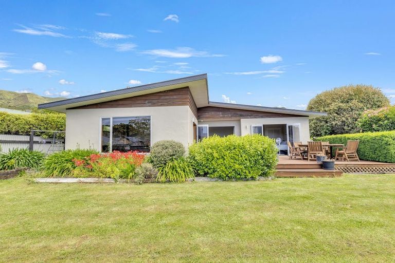 Photo of property in 57 Richmond Road, Pohara, Takaka, 7183