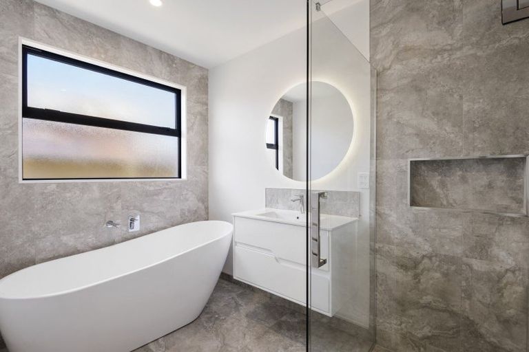 Photo of property in 5 Pipipi Lane, Halswell, Christchurch, 8025