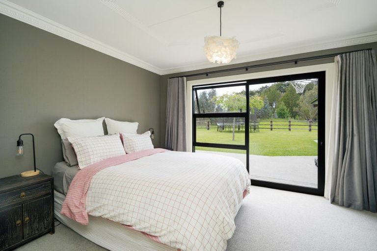 Photo of property in 102 Black Road, Otatara, Invercargill, 9879