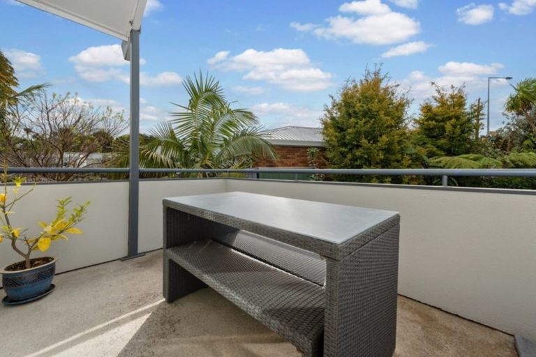 Photo of property in 3/7 Robins Road, Judea, Tauranga, 3110