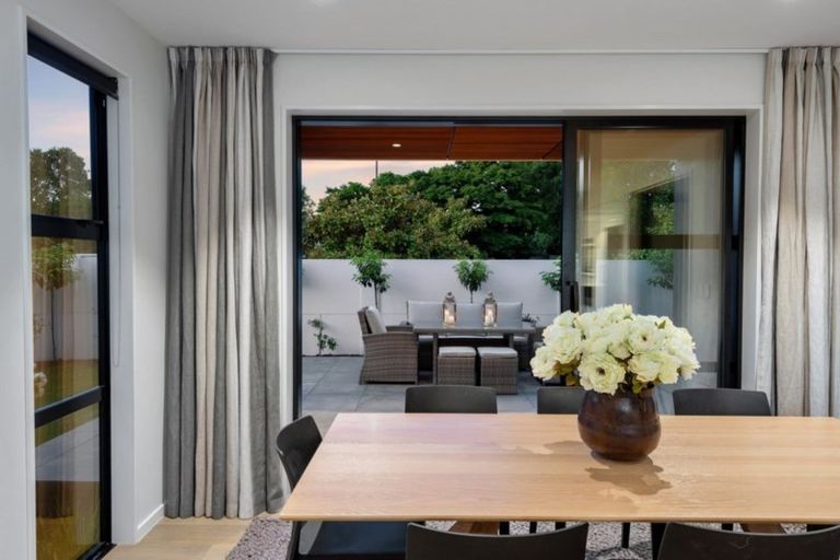 Photo of property in 20 Wai-iti Terrace, Burnside, Christchurch, 8053